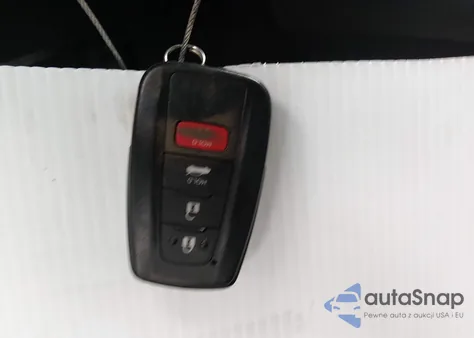 2022 Toyota Camry Le Hybrid из США, поврежденный, VIN 4T1C31AK5NU589732